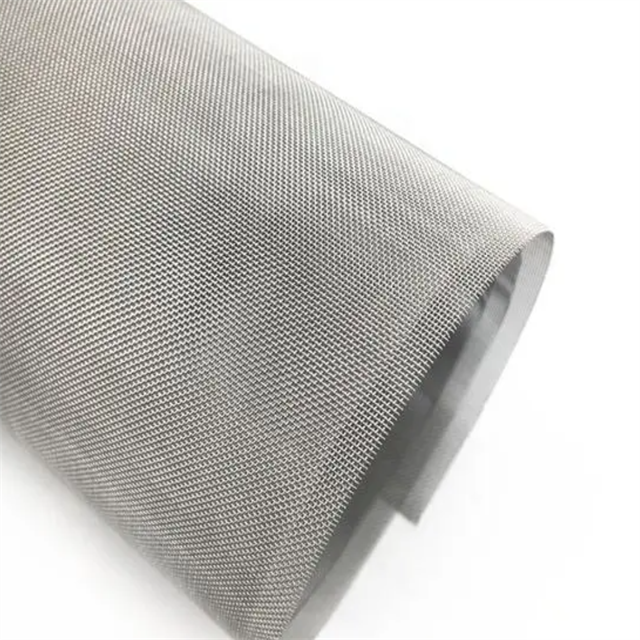 304 Robust Stainless Steel Wire Mesh for Heavy-Duty Screening Wear resistant high temperature resistant corrosion-resistant