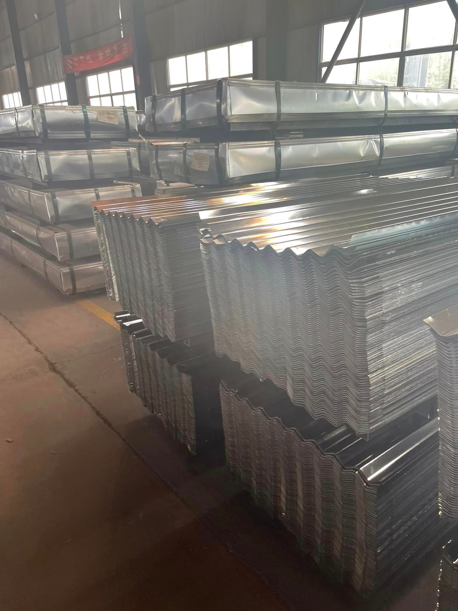 Transparent Fiber Glass Roofing Sheet Corrugated Steel Metal Roofing 12 Feet Roofing Steel Sheet