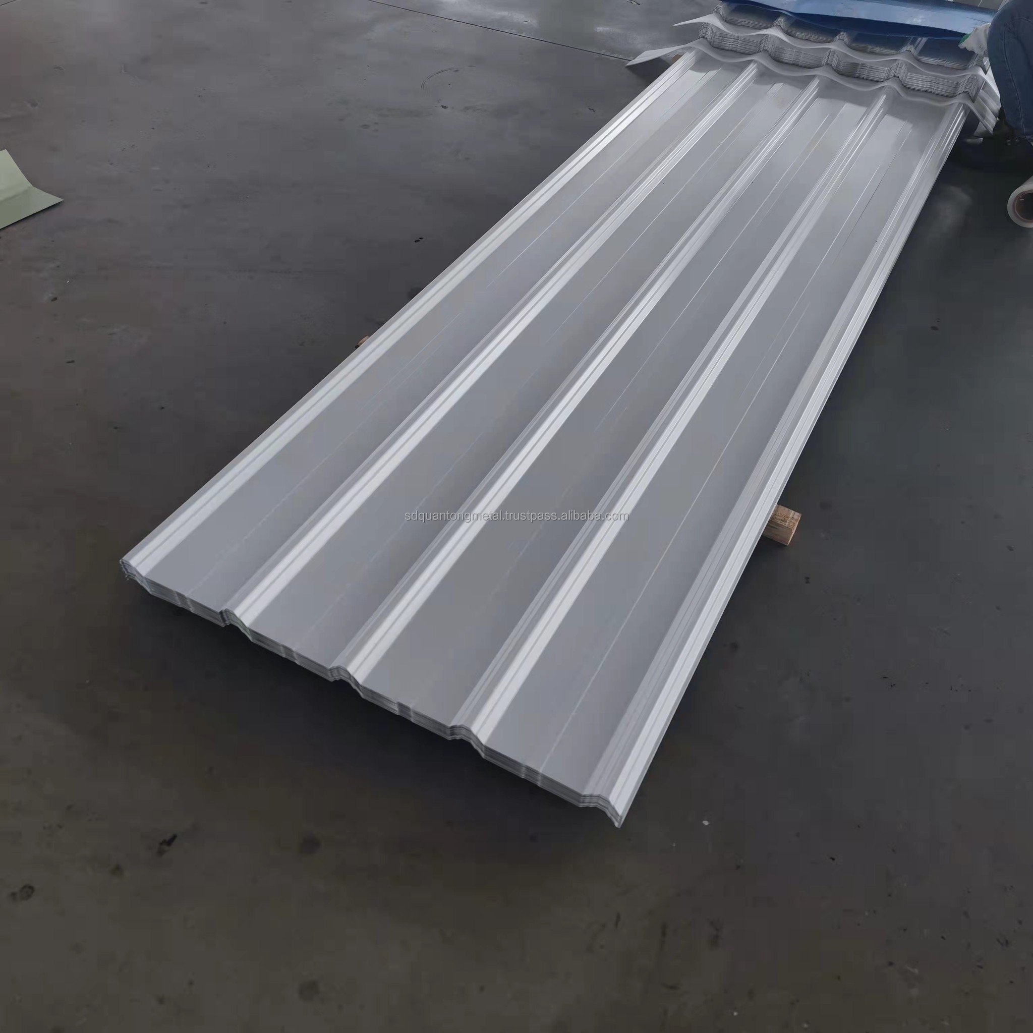 0.12*900*3000 0.15*800*3000 PPGI Corrugated Galvanized Steel Sheet Tile Dx51d r Building Material Roofing Sheet