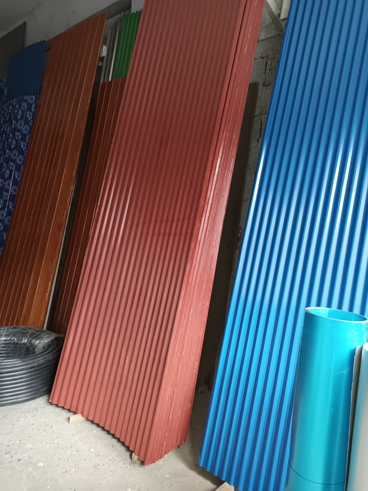 Made In China Dx51d Sgcc Color Coated Corrugated Sheet Roof Color Steel Composite Plates For Office Buildings