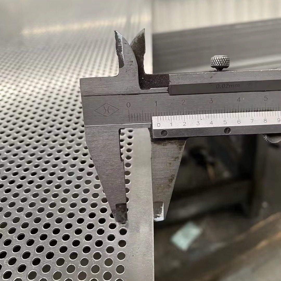 Architectural Stainless Steel Galvanized Perforated Mesh Metal Sheet for Acoustic Wall/Wall Cladding/Ceiling Panels/Facade