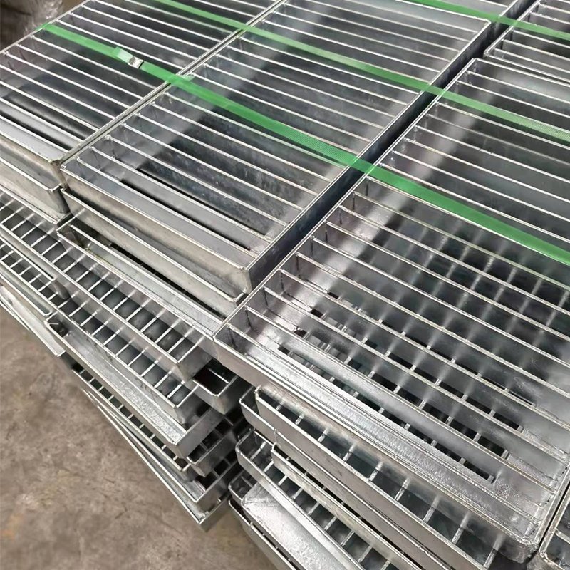Light duty heel proof grating walkable galvanized steel grille