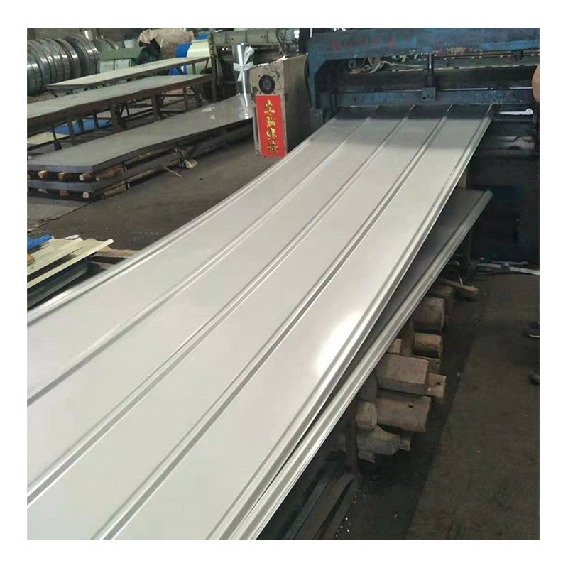 Hot Selling Prepainted Corrugated Galvanized Steel Roofing Sheet 24 Gauge GI Dx51d Color Coated Roofing Sheets Price