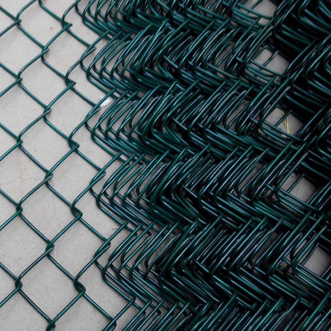 xiongqian high quality used chain link wire mesh hot dipped galvanized pvc coated chain link fence