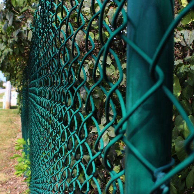 xiongqian high quality used chain link wire mesh hot dipped galvanized pvc coated chain link fence