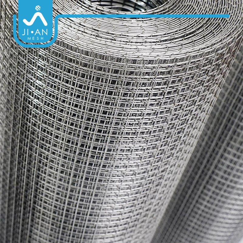 Fence protection 304 stainless steel welded wire mesh use for breeding and isolation steel mesh netting steel wire mesh roll