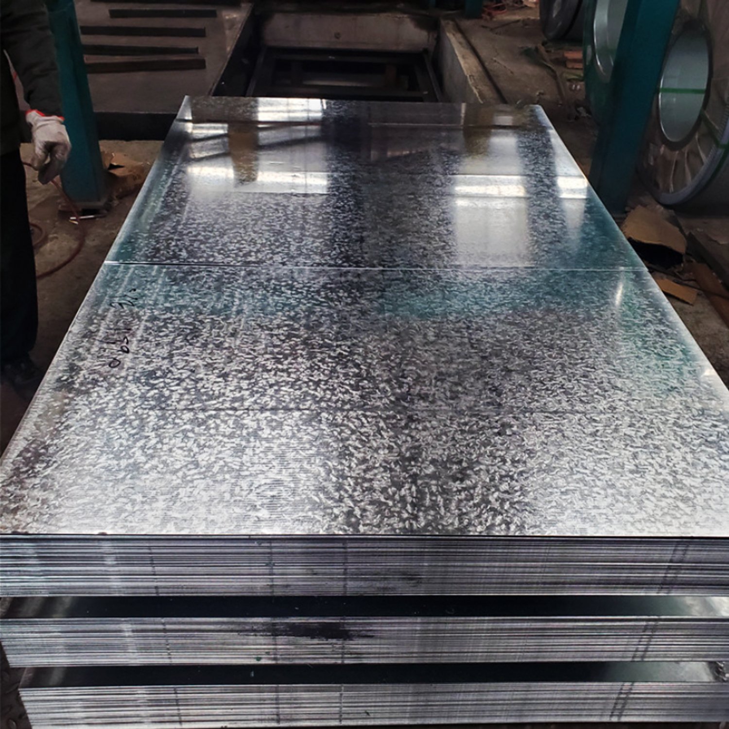 Galvanized Metal DX51 0.2mm cold rolled galvanised metal sheets galvanized steel gi coils for sale