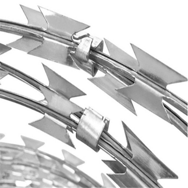 BTO-22 Welded Razor Wire Mesh Flat Wrap Razor Barbed Tape Non Climbing