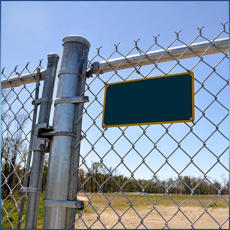 Low price galvanized chain link fence diamond wire mesh for metal fence football ground net