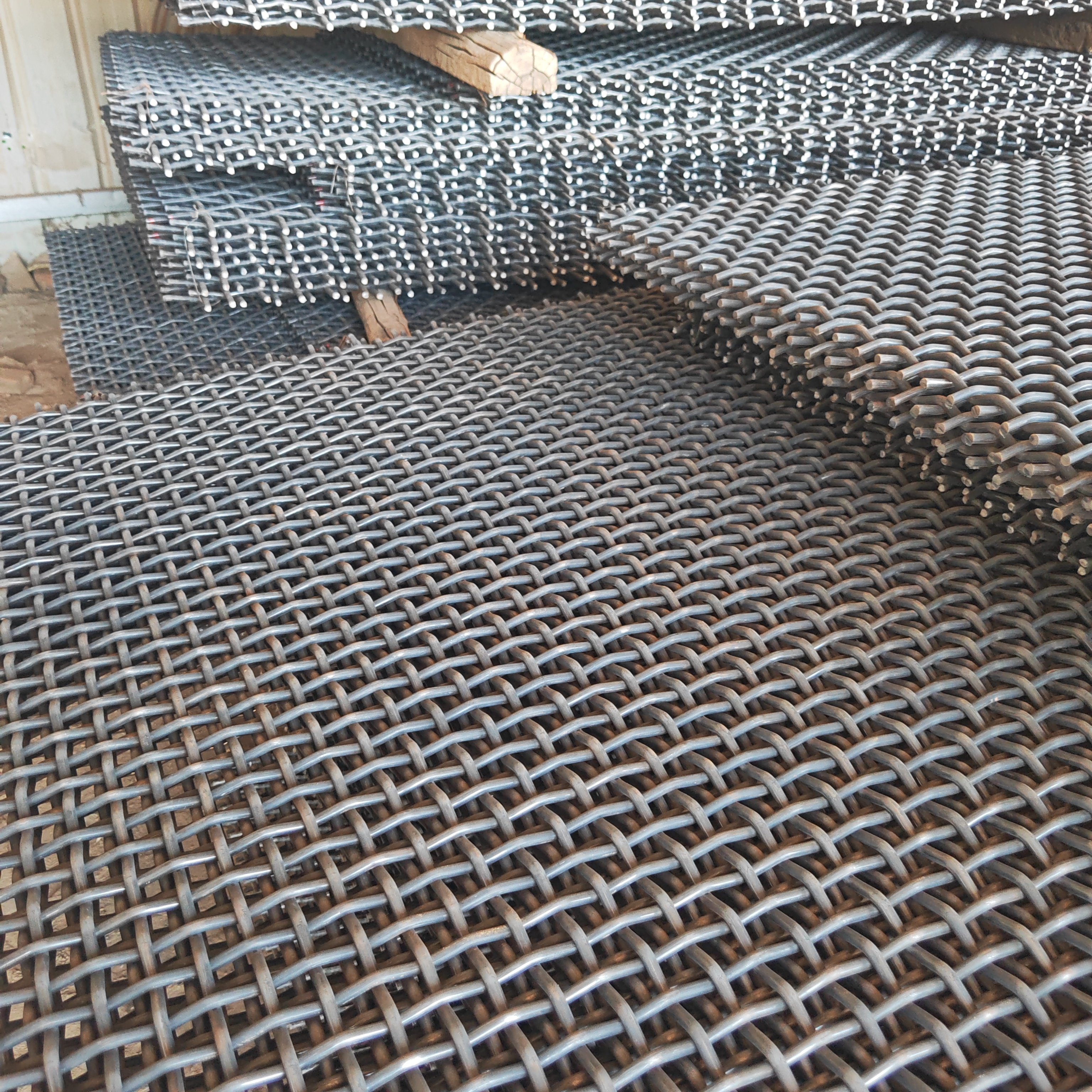 Factory Supplies Galvanized Crimped Square Woven Wire Mesh / Stainless Steel Crimped Wire Mesh
