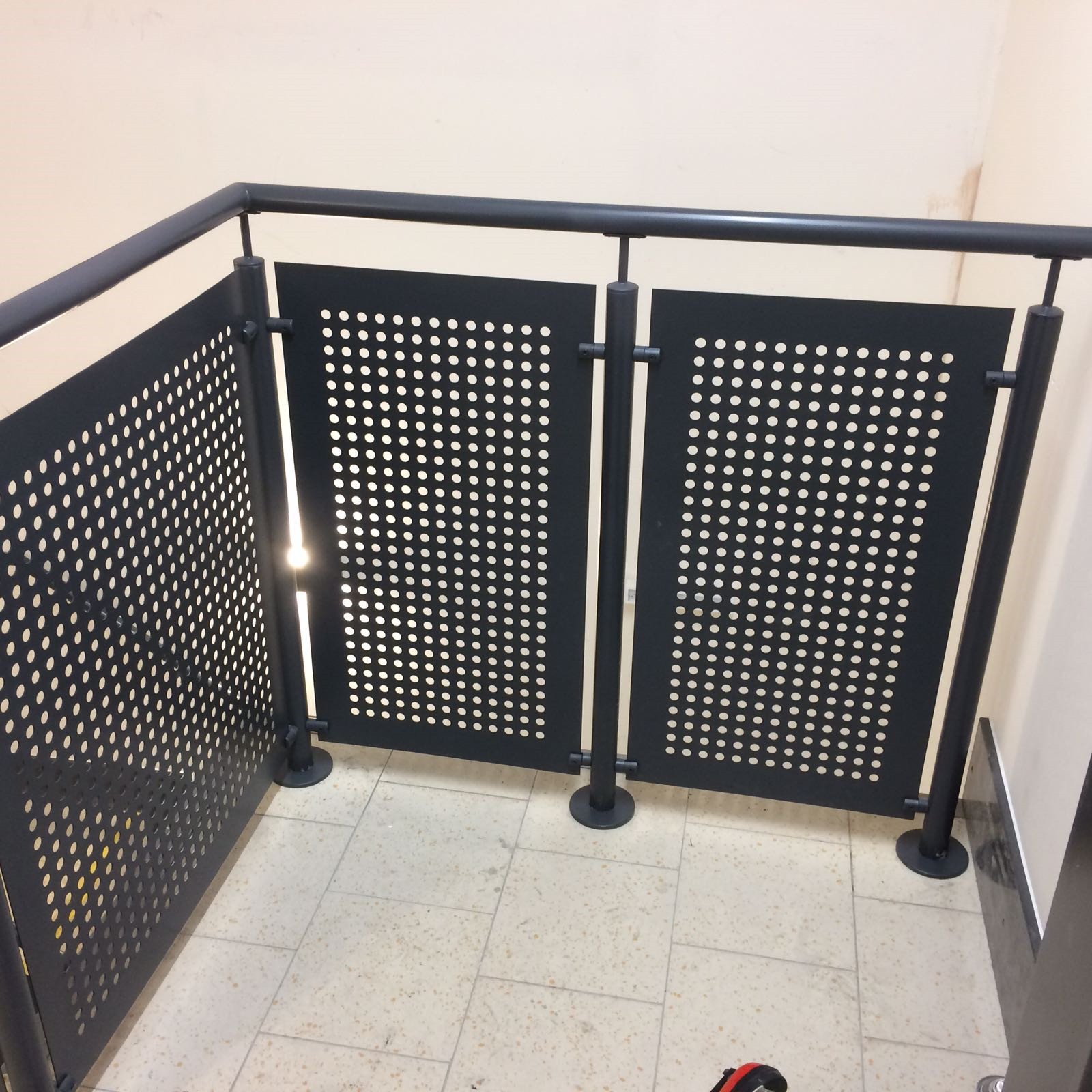 Factory of Q235 Decorative Mild Steel Metal Perforated Mesh Sheet
