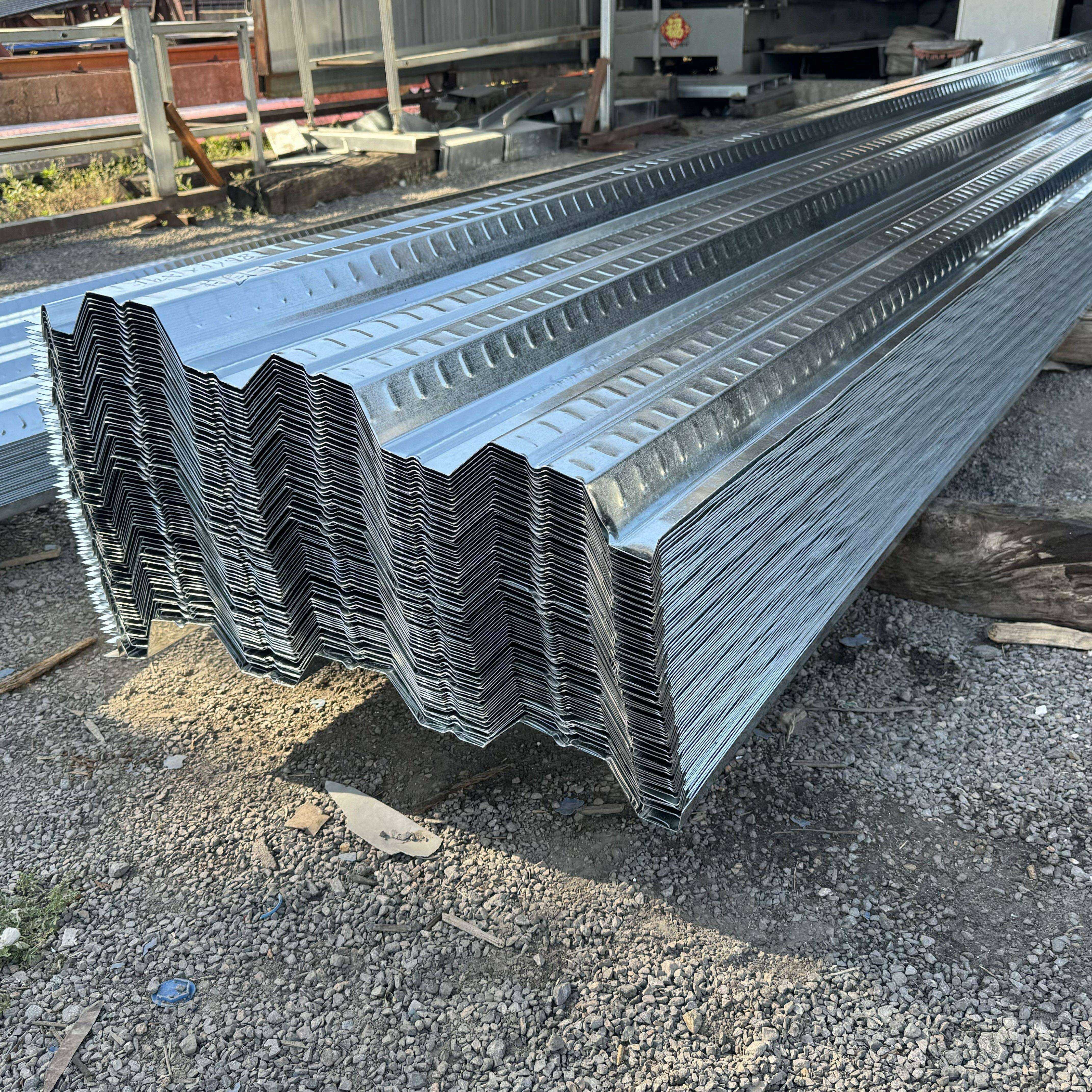 Galvanized PPGI Corrugated Steel Sheet JIS Certified Roofing Iron for Price Bending Cutting Services