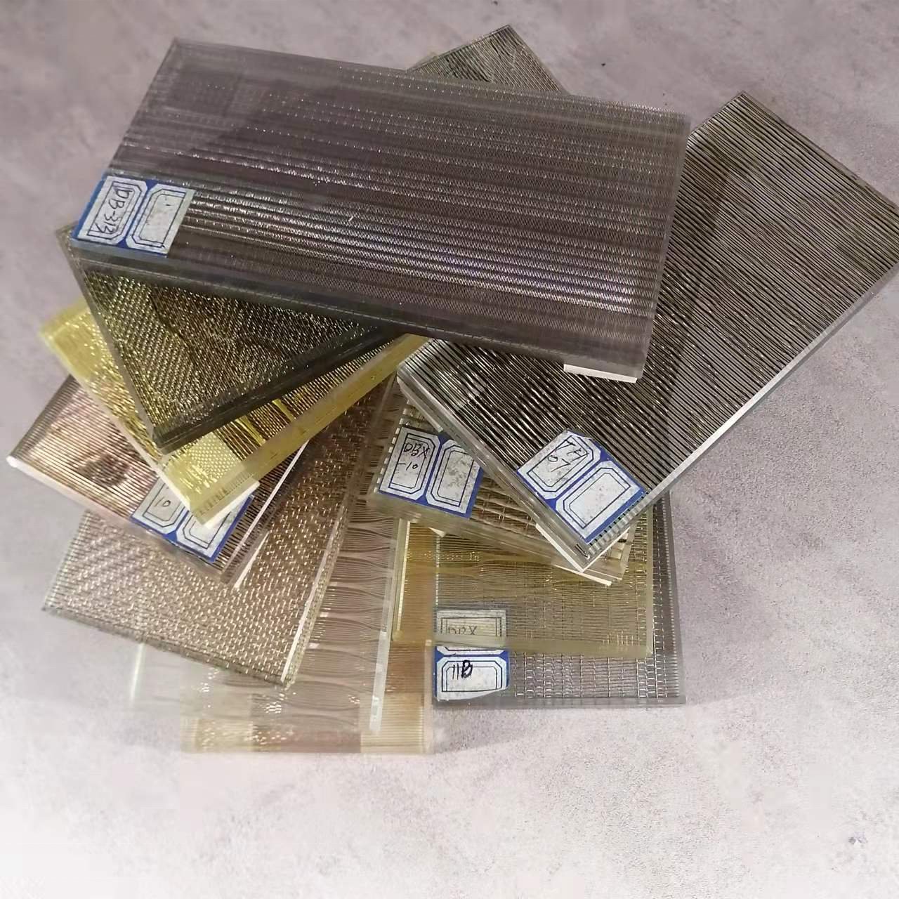 Factory Artware Decorative Mesh Designs Laminated Glass Wire Mesh
