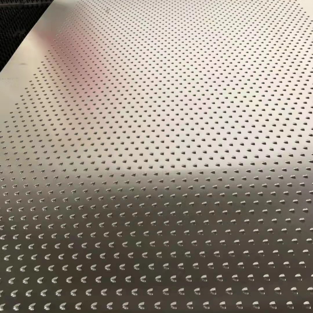 Stainless steel fish scale shaped punching plate grain machine with fish scale hole plate nail hole stainless steel mesh metal m