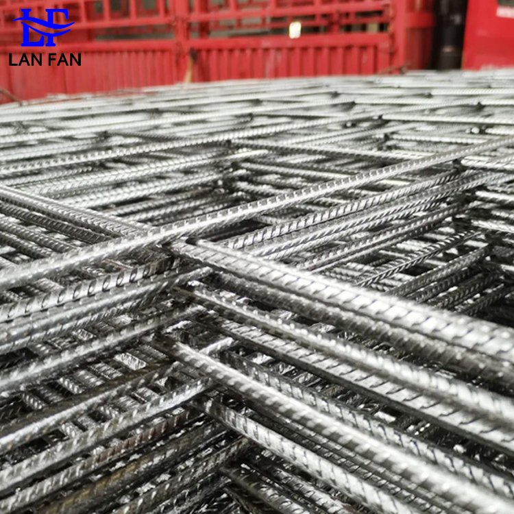 12 Gauge 5x5 Welded Wire Mesh Roll High Quality Steel Wire Mesh