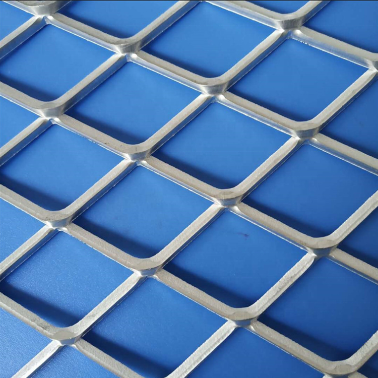 Diamond Hole Punched Aluminum Metal Mesh Sheet For Safety Fence