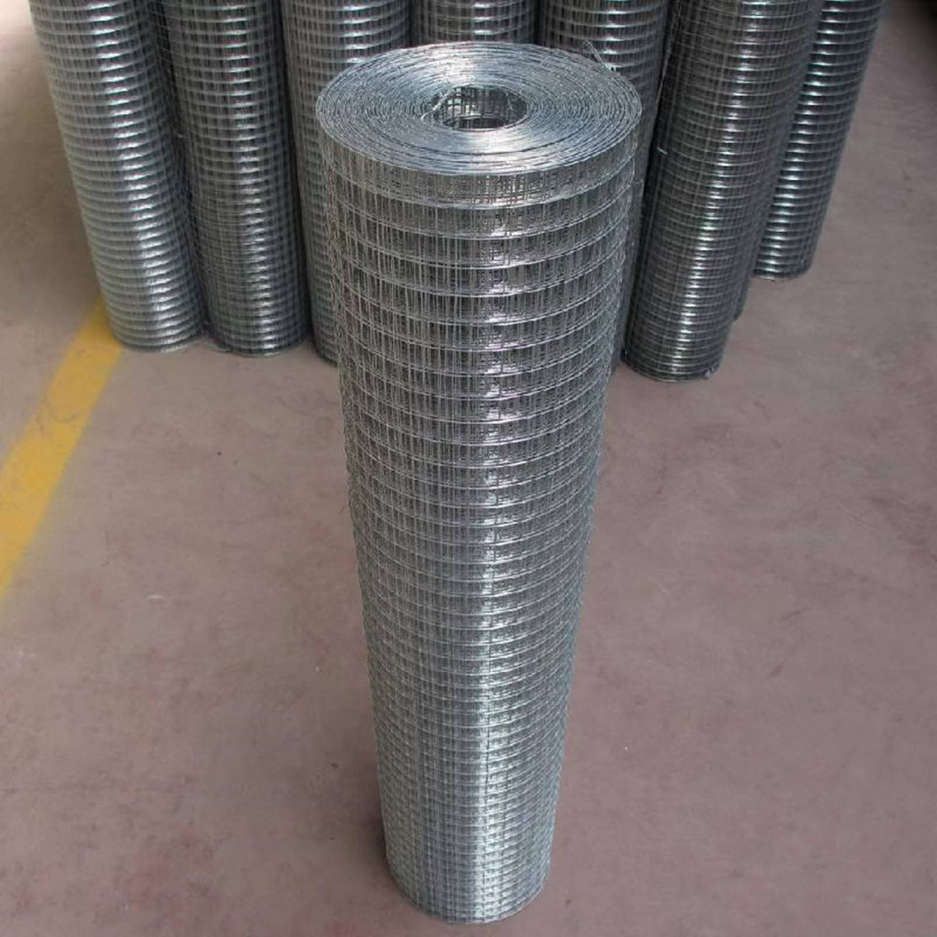 Direct Manufacturer Stainless Steel Welded Wire Mesh Stainless Steel Wire Reinforcing Mesh
