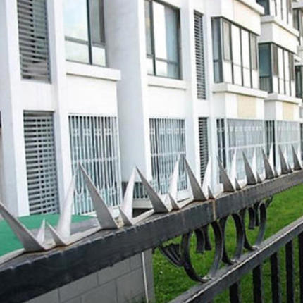 Cheap Price Decorative Galvanized Anti Theft Security Stainless Steel Metal Sharp Razor Wall Spike For Fence Top Home Protection