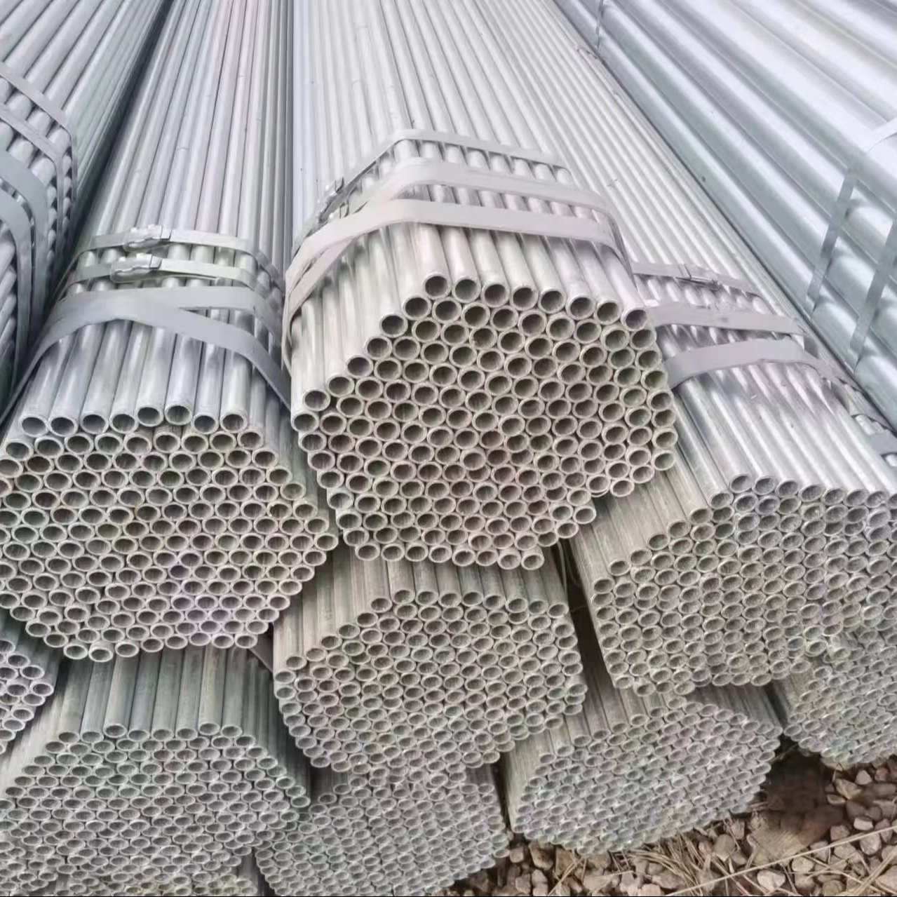 Factory price Q215A Q215B Q235A Q235B Galvanized Steel Pipes Round Tube Hot-dip Galvanized Pipe