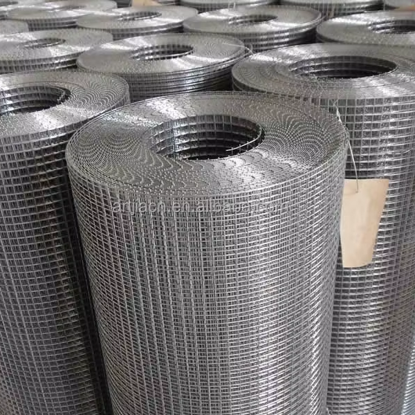 Factory Wholesale Welded Rabbit Cage Wire Mesh Galvanized Welded Wire Mesh Gardening Fence