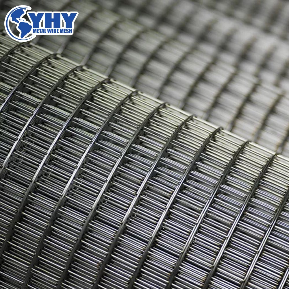 hot sale welded iron wire mesh roll used for bird cage hog wire fence plant support