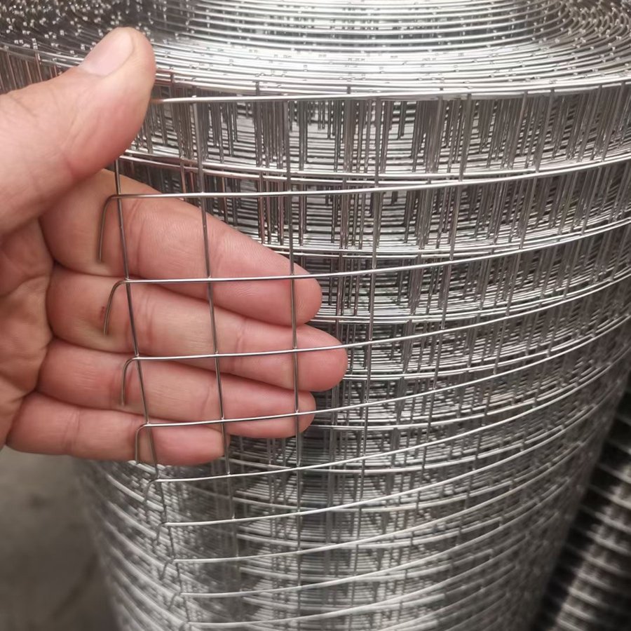 Stainless Steel Welded Wire Mesh Roll For Decorate Good Corrosion And Resistance High Strength
