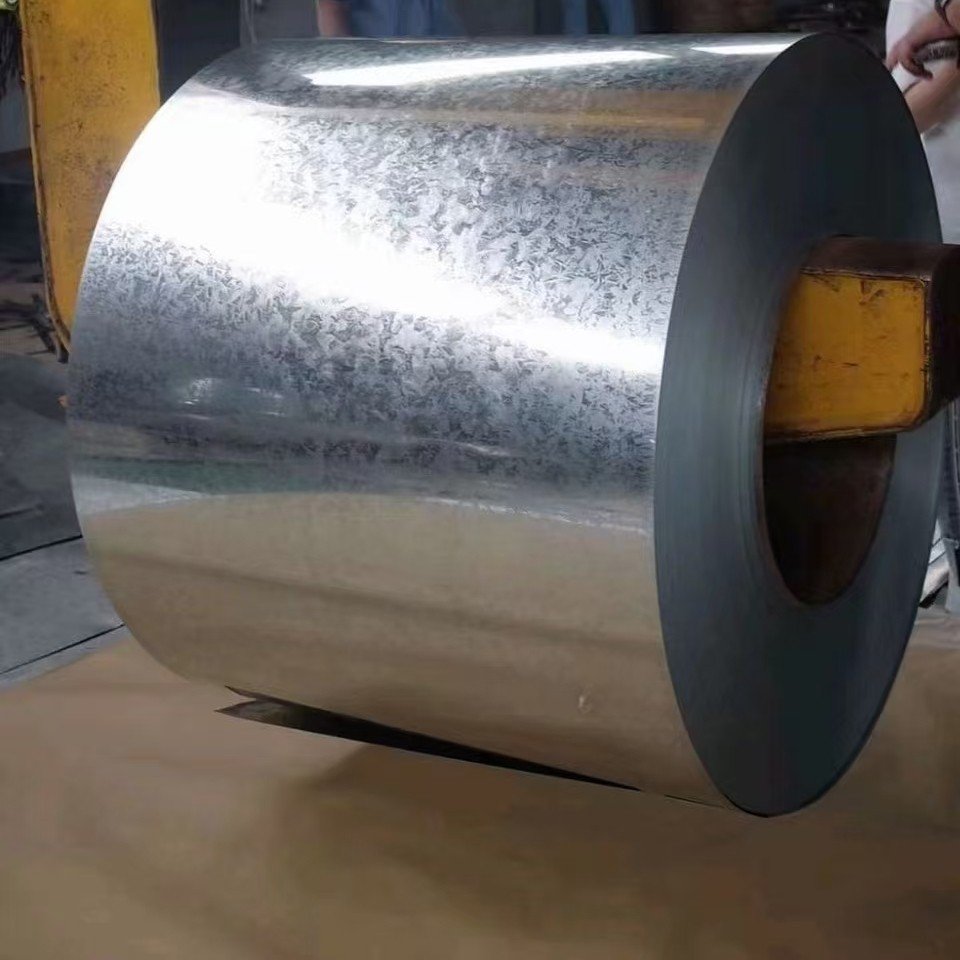 0.26 0.28 0.30mm Hot dipped Conventional coil coil of strip 3.5mm big zinc flower galvanized steel coil