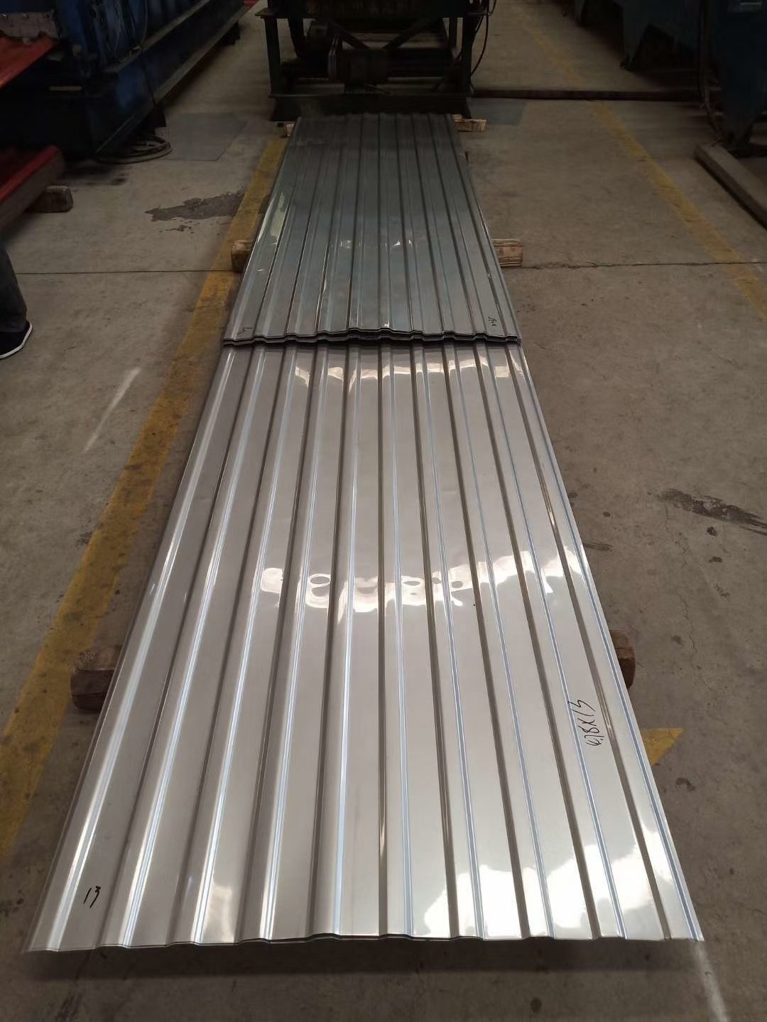 High quality Corrugated Roofing Steel Sheets Metal Roofing 0.15-0.80MM Galvanized color sheet