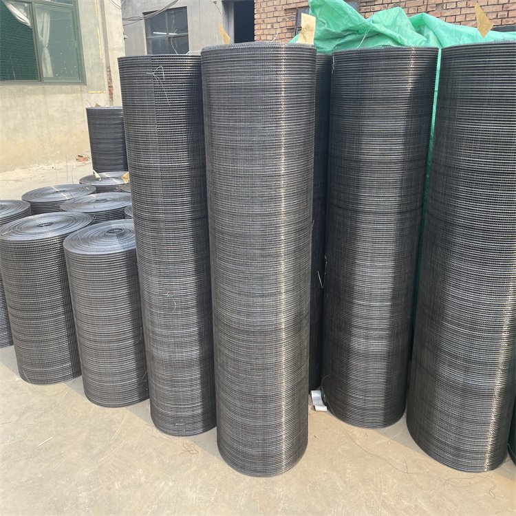 Weave Black Wire Mesh Material Hot Galvanized Welded Iron Wire Mesh for Farm Fencing Plain