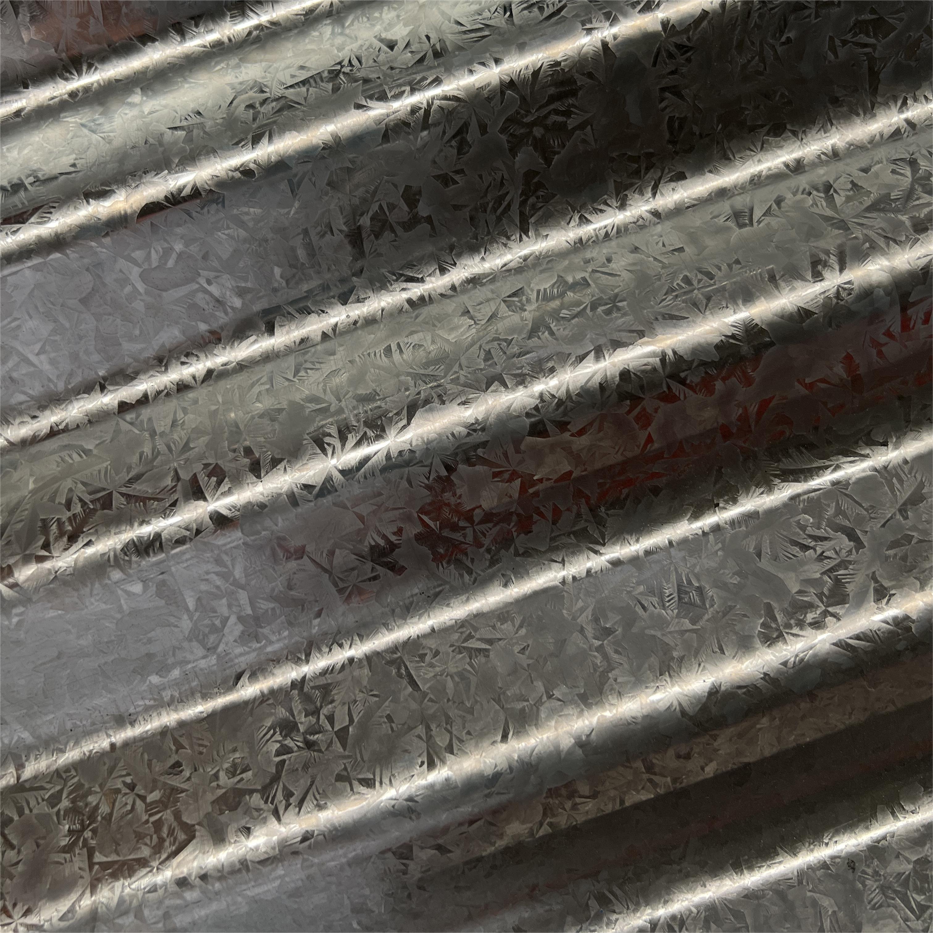0.27mm 0.48mm Thick Galvanized Corrugated Roofing Sheet
