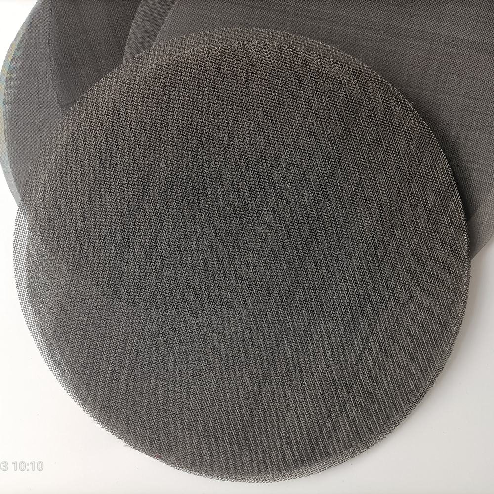 Plain Woven 60 Mesh Black Carbon Steel Wire Mesh
