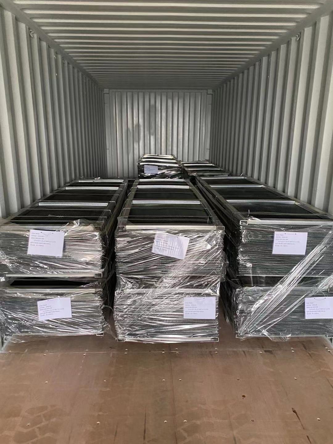 Expanded metal mesh building materials galvanized construction steel wire mesh DIAMOND METAL LATH 27x 96