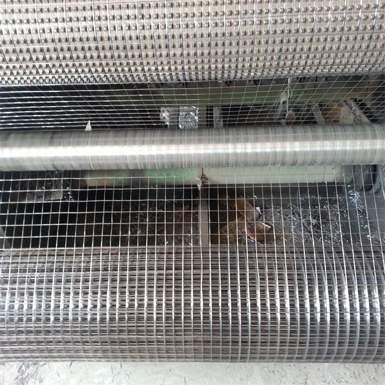 Hot Sale Custom square galvanized stainless steel welded wire mesh roll for construction fence panel
