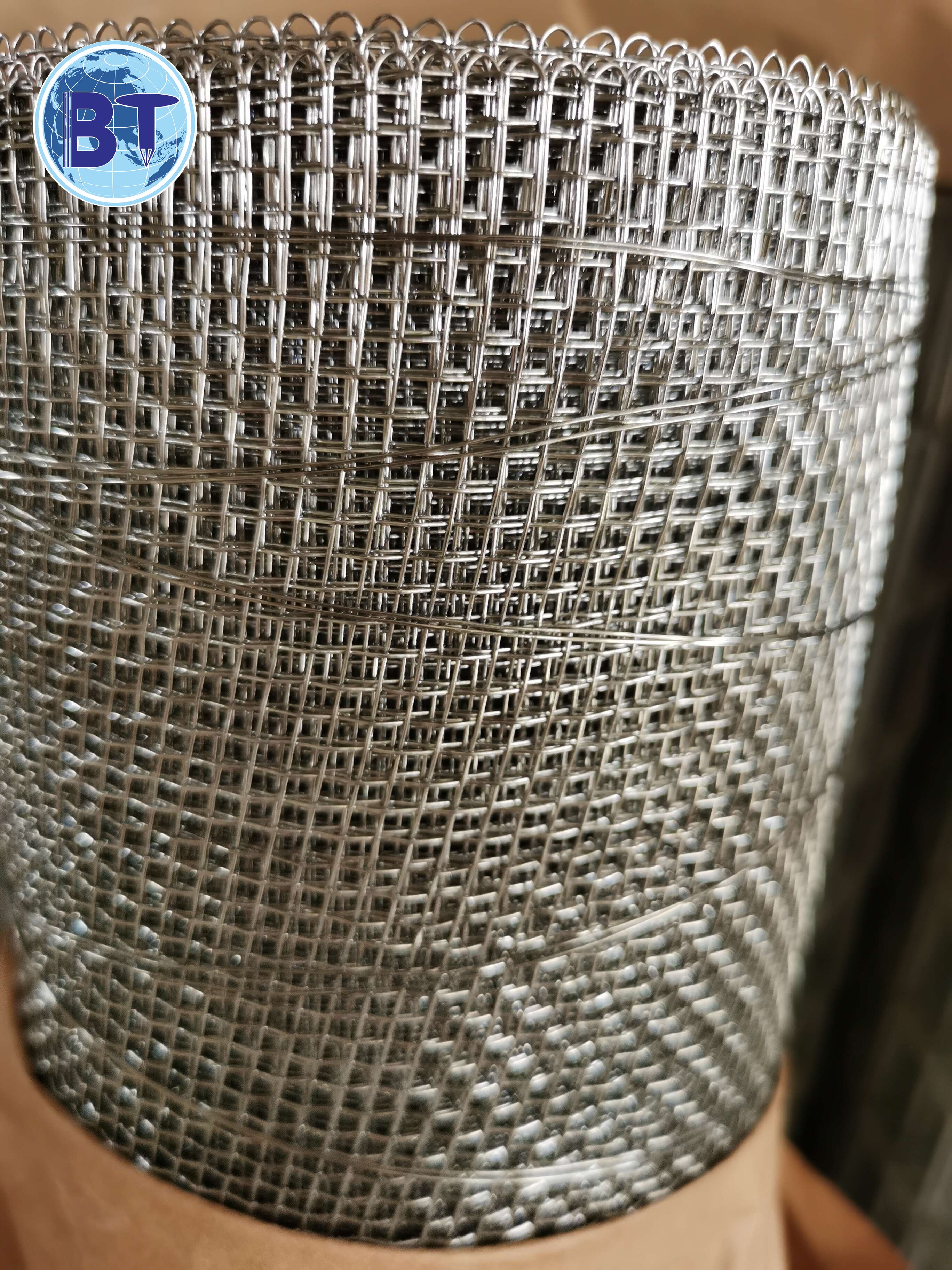 Square Woven Iron Wire Mesh Galvanized Steel Wire Cloth Mesh