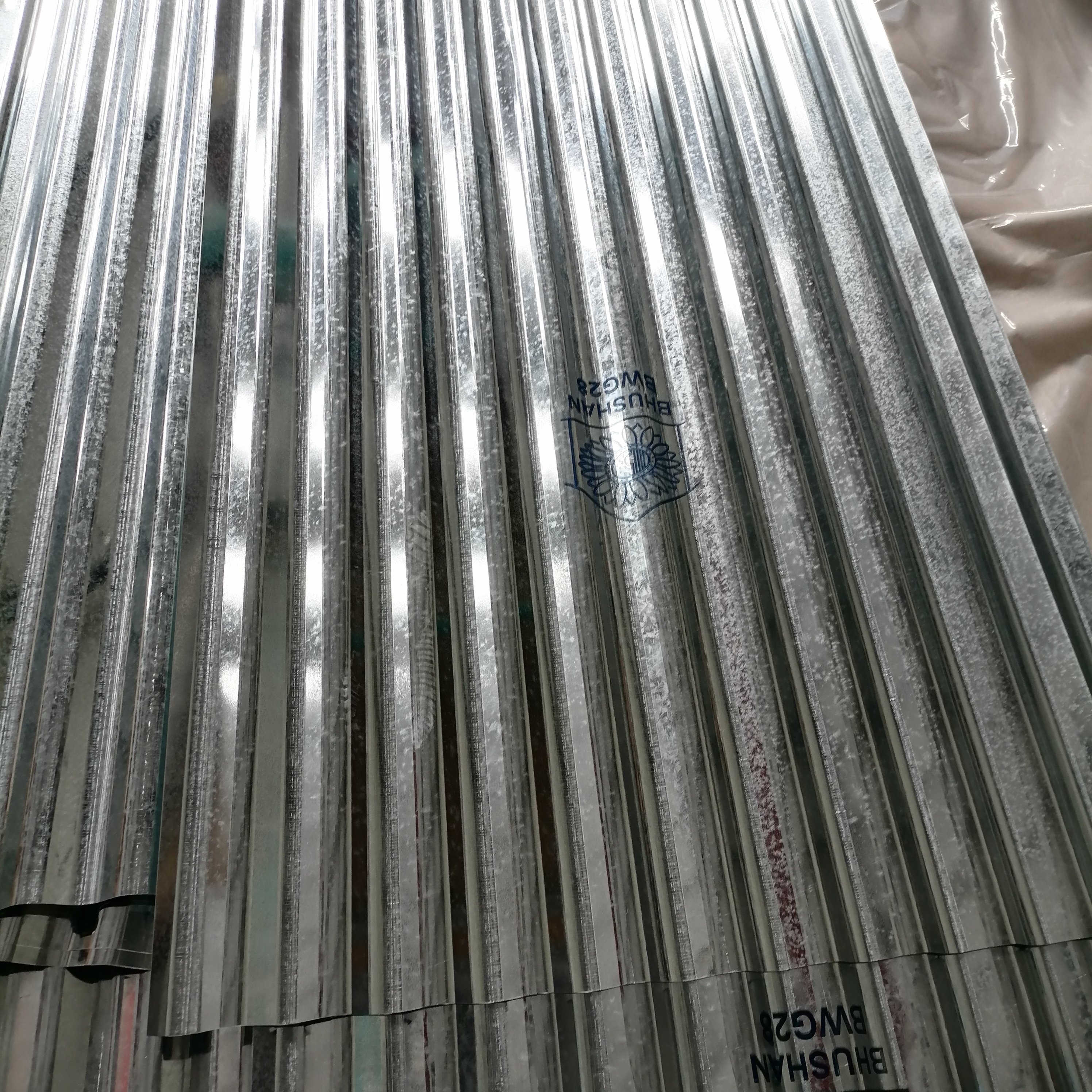 ALLOY ZINC COATED STEEL SHEET Hot Dipped Galvanized Plate Spangle Pattern Cold Rolled / Hot Dipped Galvanized Steel Sheet