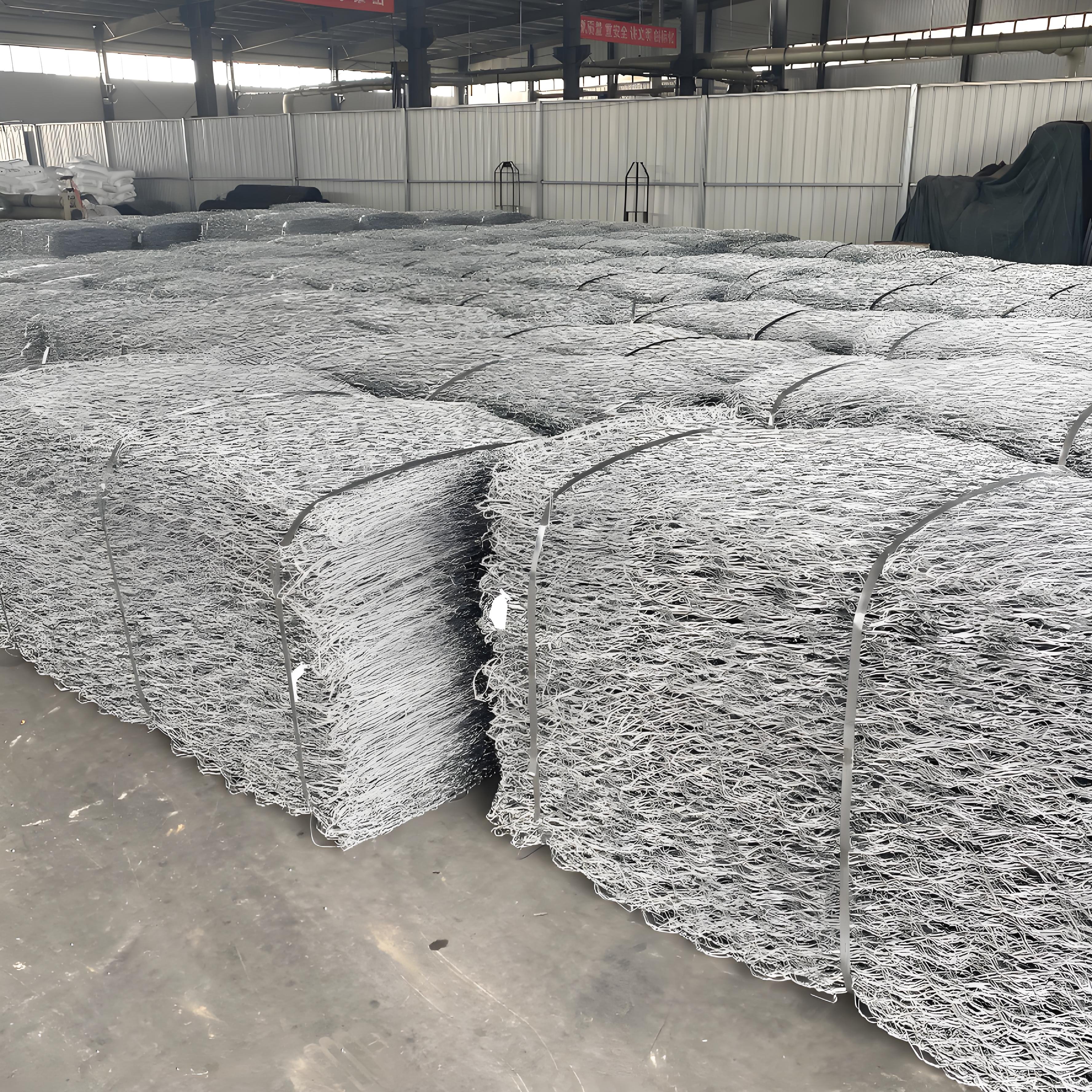 Factory Price Galvanized Gabion Wire Mesh Hexagonal Woven Gabion Renno River Mattresses for Sale