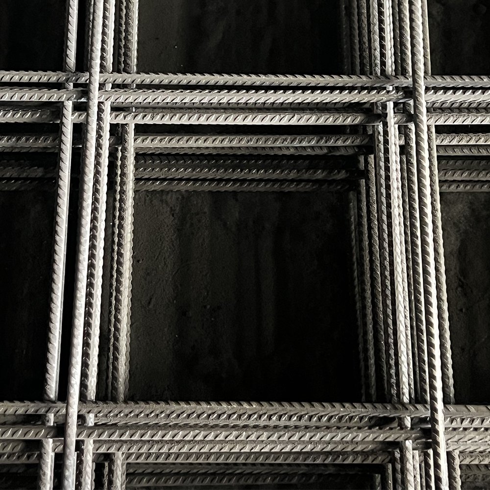 Manufacturer Wholesale Steel Welded Wire Mesh Panel PVC Coated 2/4/6/8/12mm Ribbed and Threaded Mesh