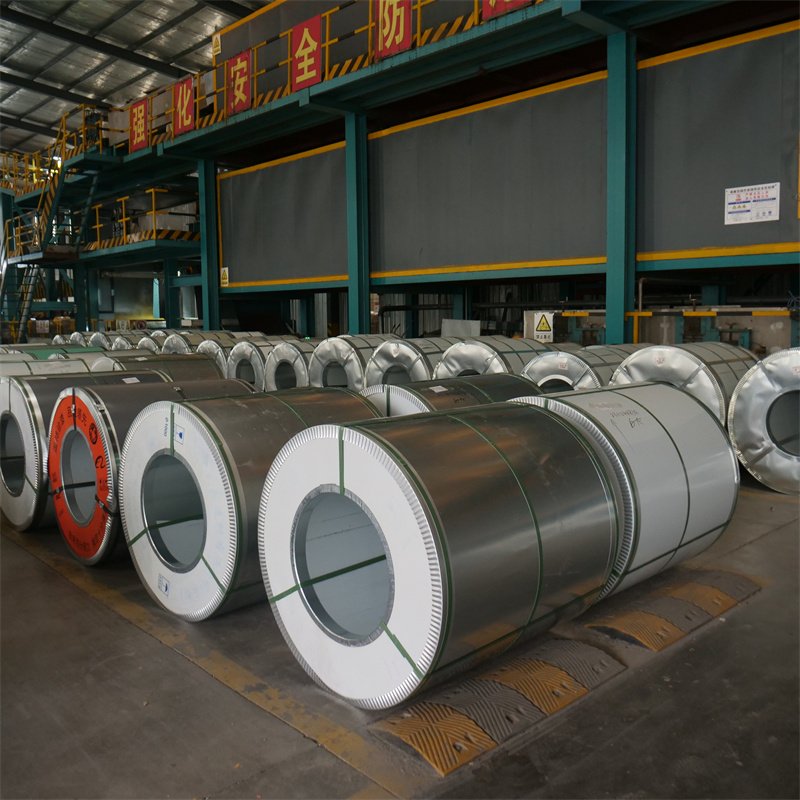 Zinc steel supplier DX51d z275 metal DC51 SGCC Hot Dipped Gi Steel Coil 26 Gauge G90 zinc Steel Coil