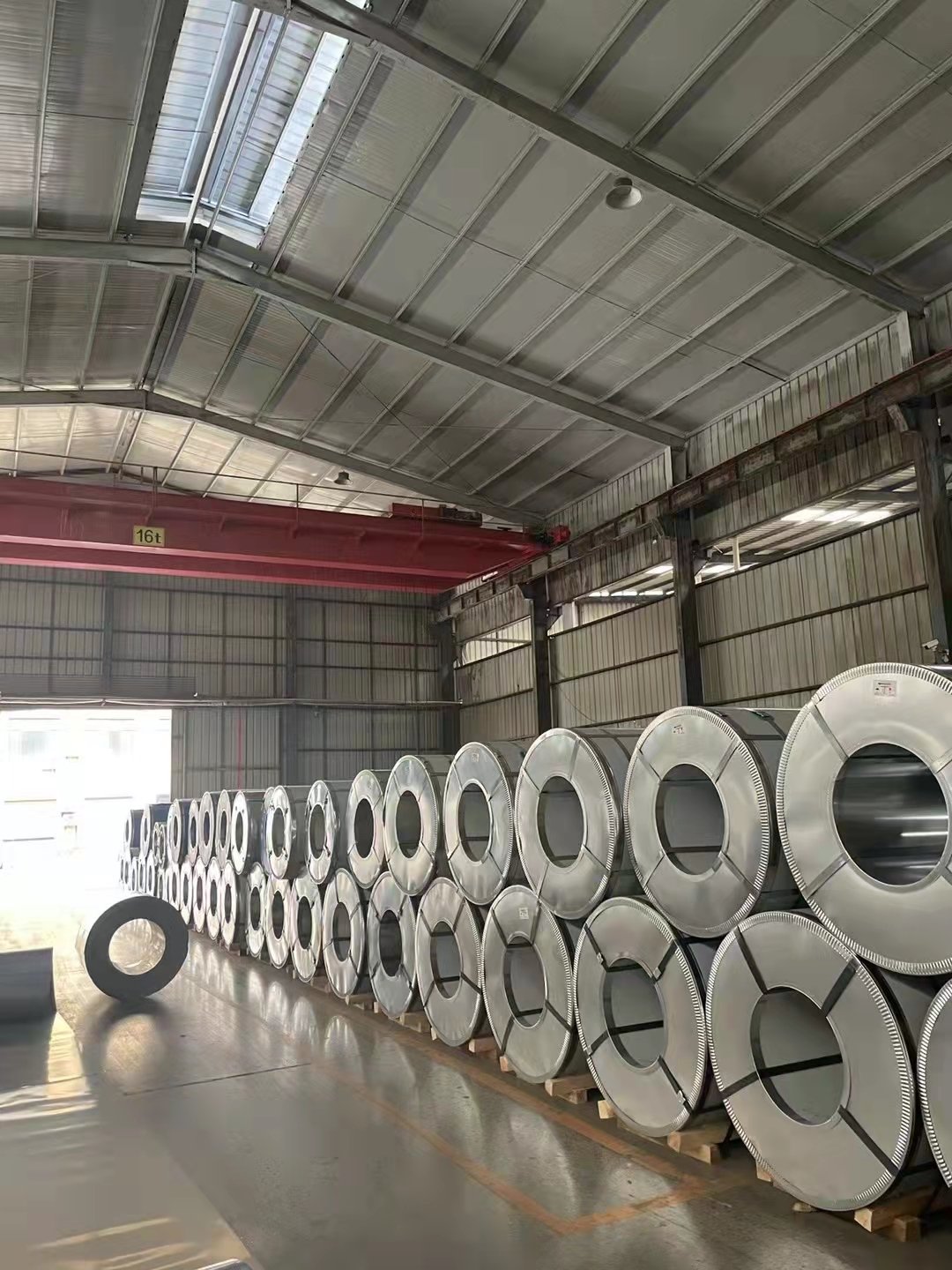 sgc400top quality z275 hot dipped whiteboard prepainted thin wall cgi stainless steel galvanized steel iron coil/strip/sheet