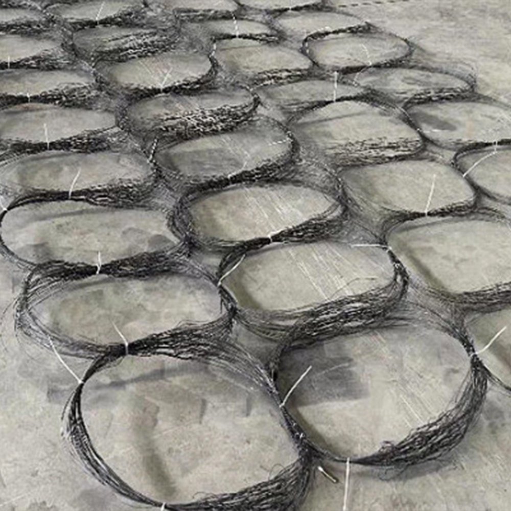 Tank Barrier Wire Mesh Tank Track Wrapping Battlefield Defense Works Wire Winding Net