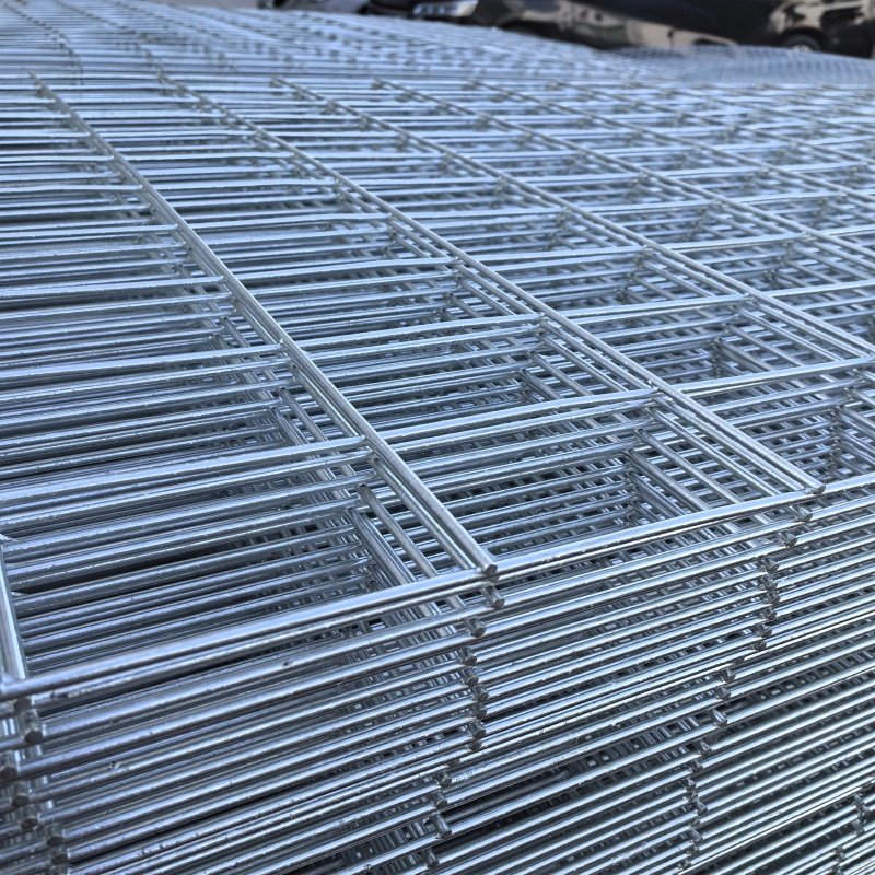 Factory Price Galvanized Welded Steel Wire Mesh for pet cages