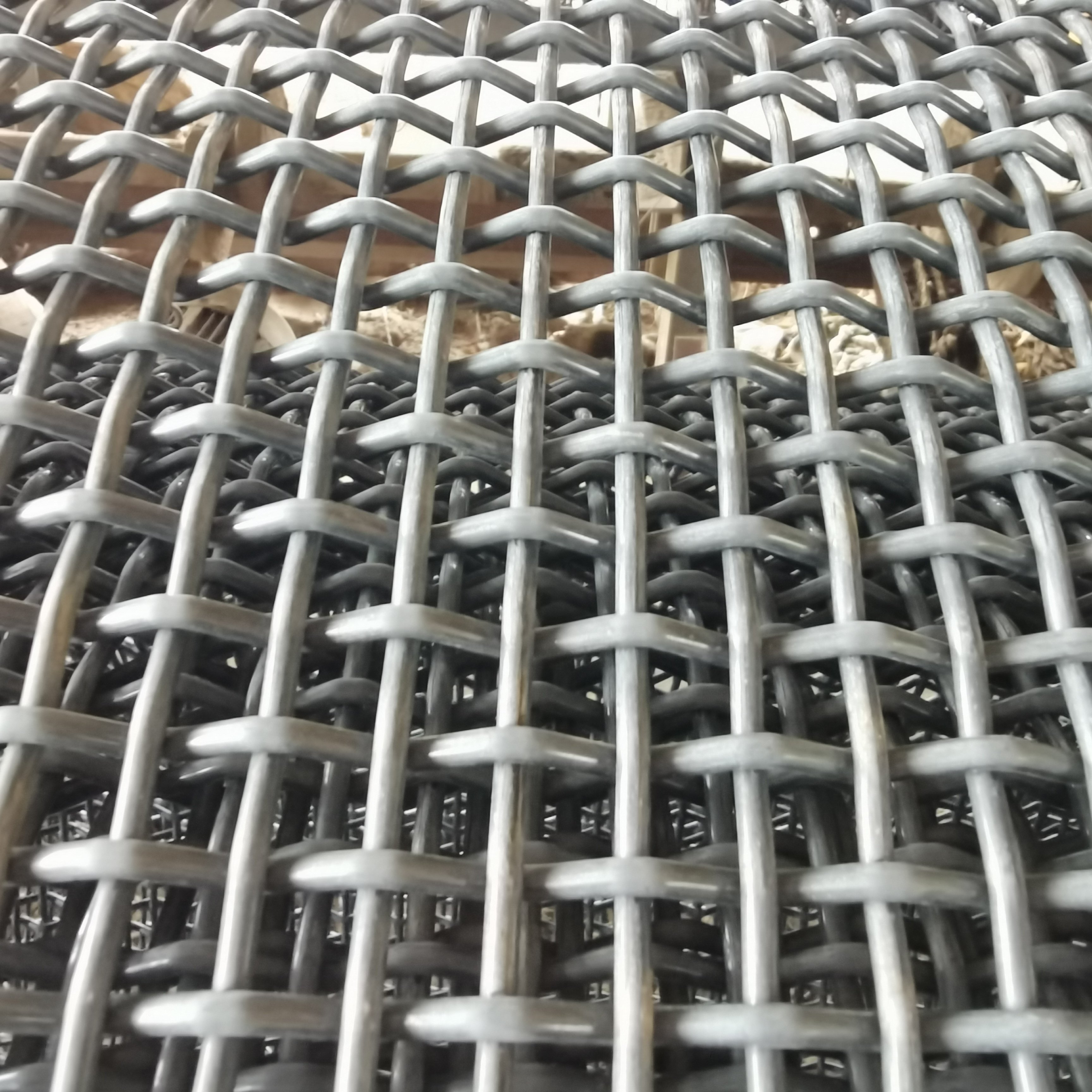 Wear-resistant 65mn Steel Wire Woven Mesh Roughening Vibrating Screen For Mining Site Anti-blocking Screen For Sand And Gravel