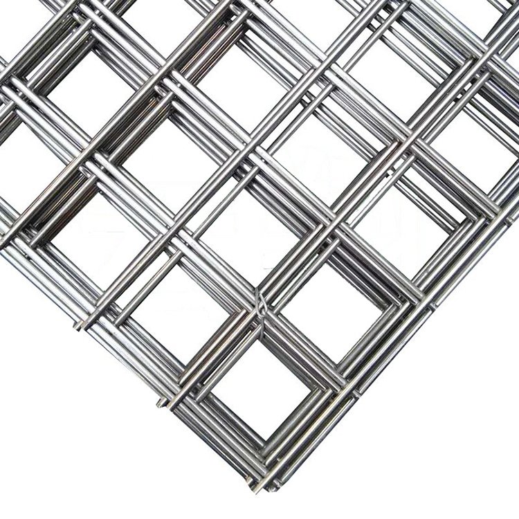 Galvanized Welded Steel Wire Mesh Iron Wire Mesh Fence Roll Durable and Strong