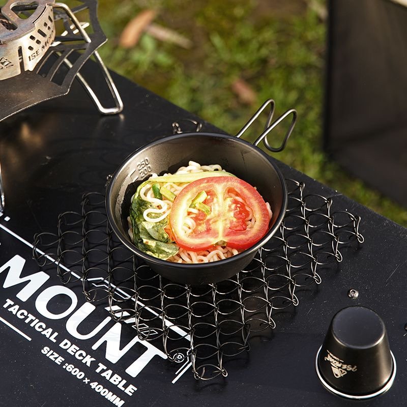 Square Stainless Steel Coasters 1Pc Metal Spring Net Drink Coasters Hollow Insulation Mat Cup Mat for Camping Table