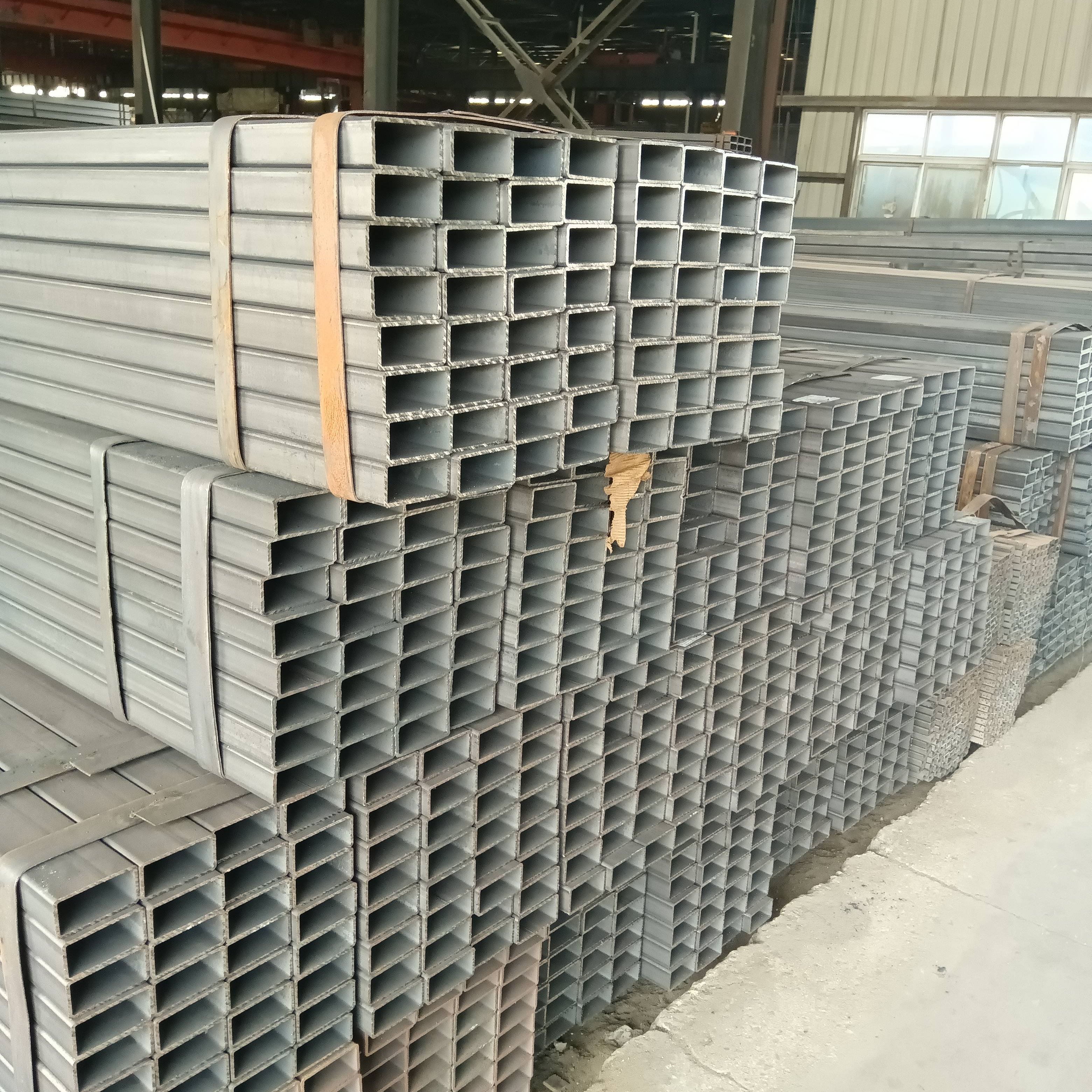 Hollow Section Q235 Q345 Galvanized Welded round Square Carbon Steel Pipe Seamless Steel Pipe