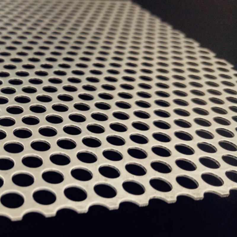 Hot Selling Perforated Punching Metal Mesh Industrial Filter Mesh Screen Punching Mesh