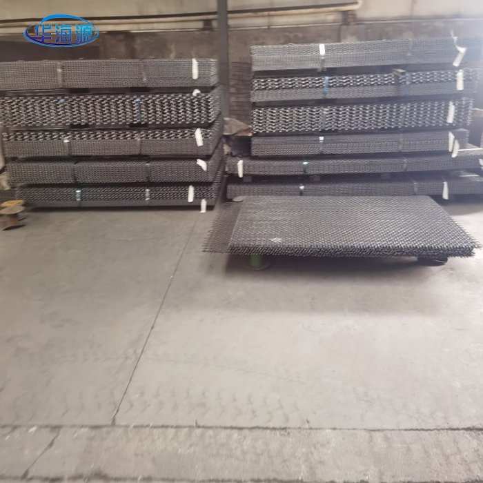 45# 65Mn Vibrating screen mesh Crusher screen mesh Mining screen Mesh Manufacture