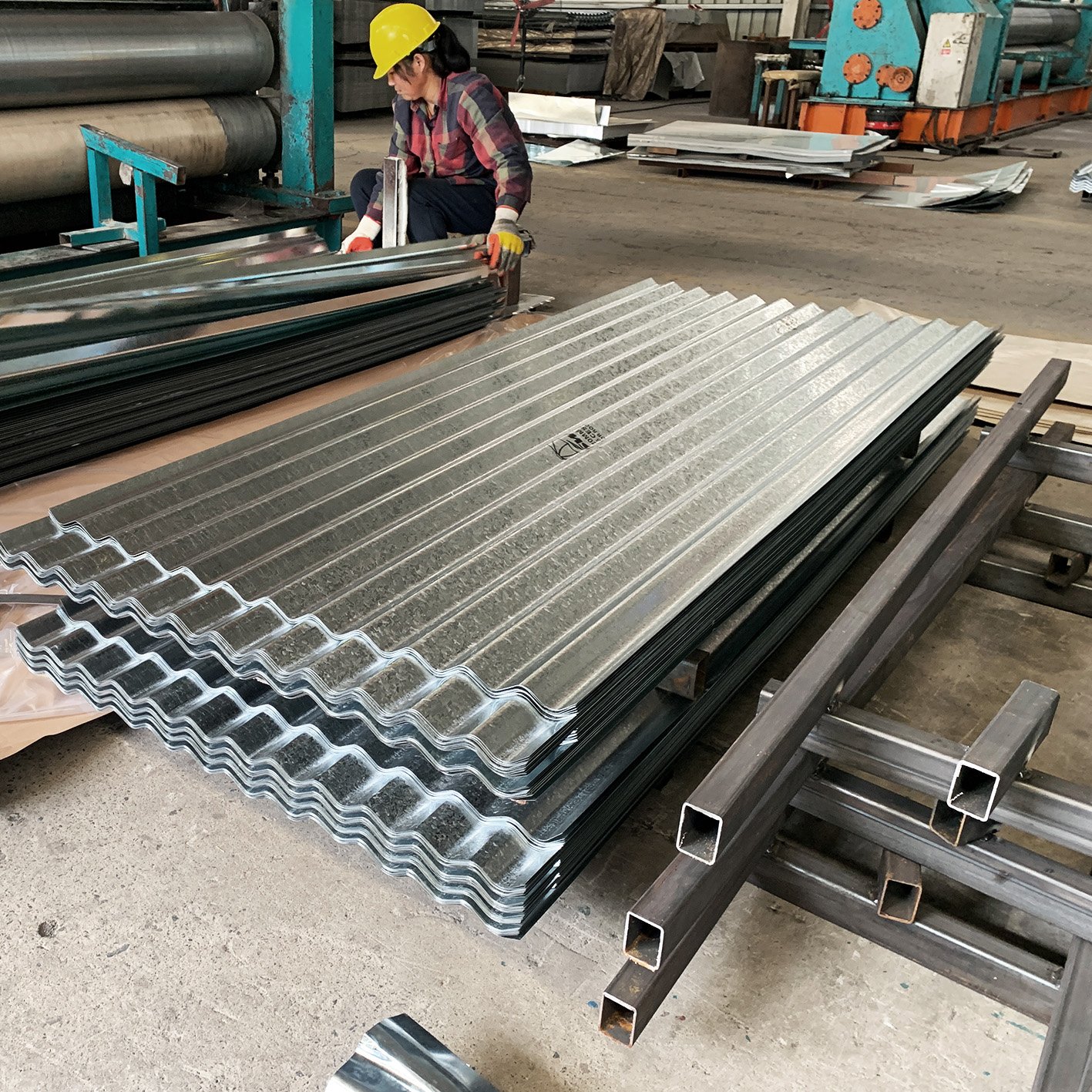 Roofing materials zinc coating Z30 Z40 4x8 feet corrugated roofing sheet Q195 Q235 roofing sheet