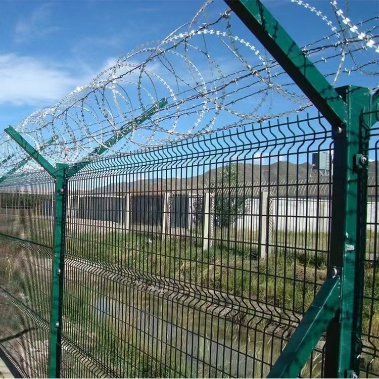 Galvanized Rolling Dragon Blade Barbed Wire Stainless Steel Razor Wire for Fences Prisons Construction Iron Wire Product