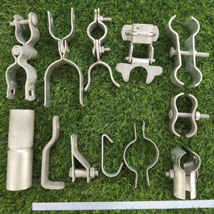 Hot Dipped Galvanized Cyclone Wire Mesh 8 ft Chain Link Fence Roll PVC Chain Link Fence For Philippines